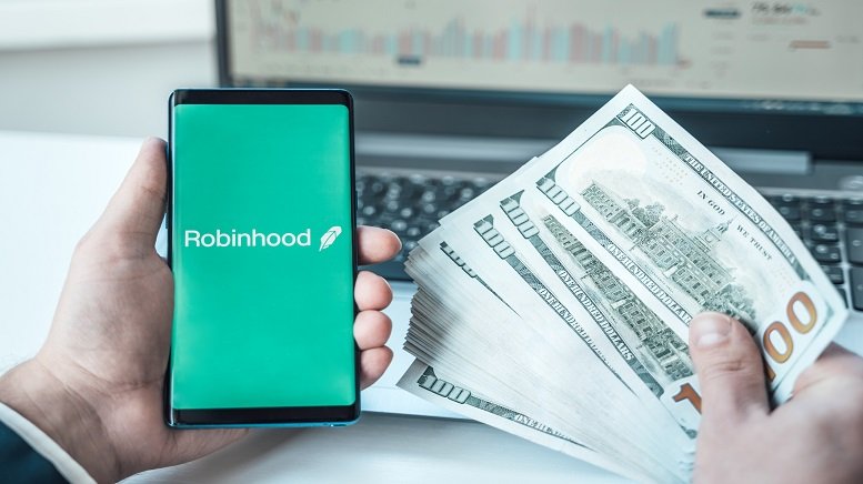 Robinhood Limits GameStop Trading After $175M ‘Roaring Kitty’ Bet