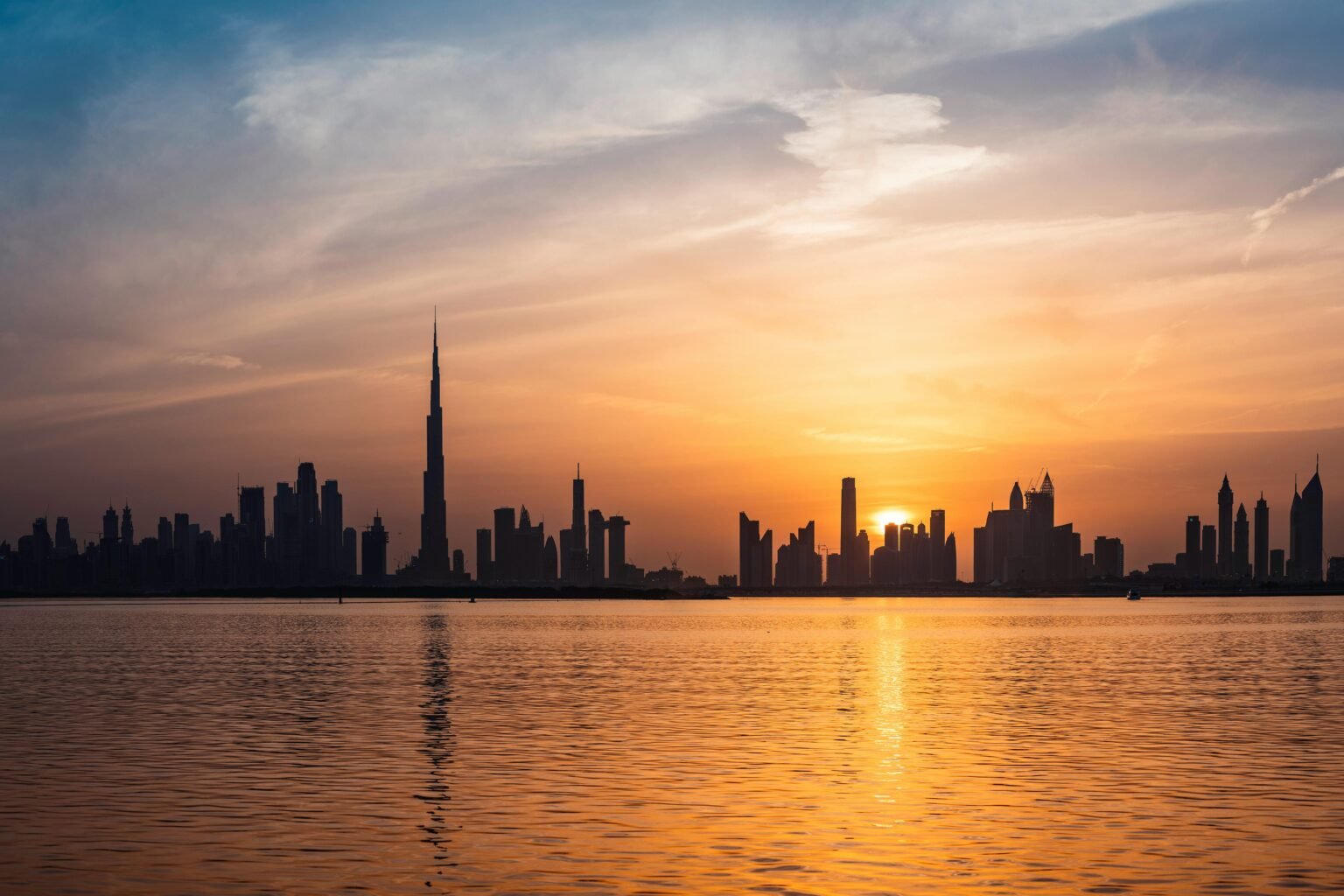 Dubai Tightens Grip On Crypto, Issues Cease And Desist Orders To 7 VASP Operators